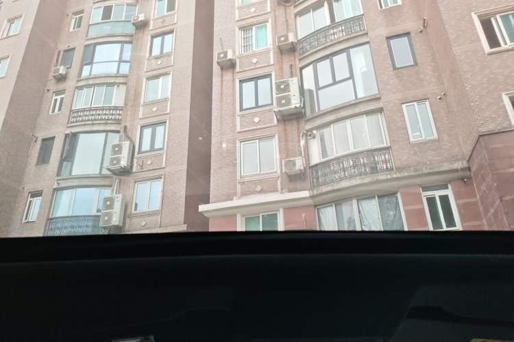 Used Land Rover Discovery Sport New Energy 2021 P300e Performance Tech Edition