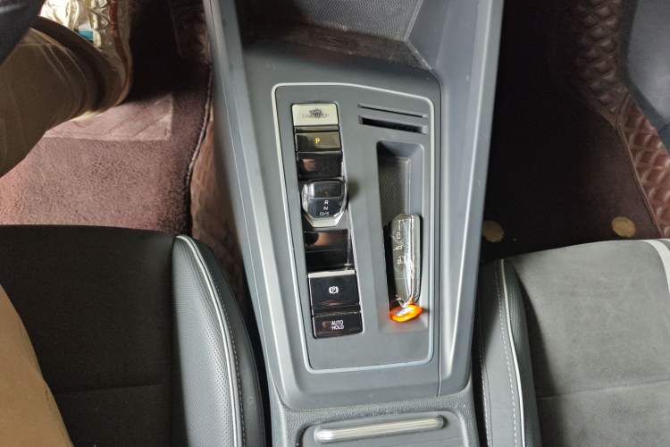 Used Volkswagen Golf 2021 280TSI DSG R-Line
