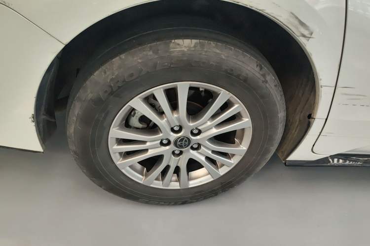 Used Toyota SIENNA 2021 2.5L Hybrid Premium Edition