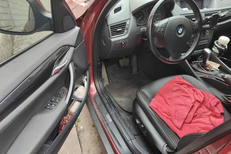 Used BMW X1 2010 sDrive18i Luxury Model
