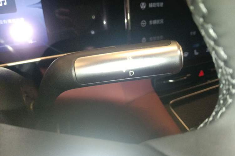 Used Hima AITO M7 2026 Model Pure Electric Max Long Range 6-Seater Version Gear Lever