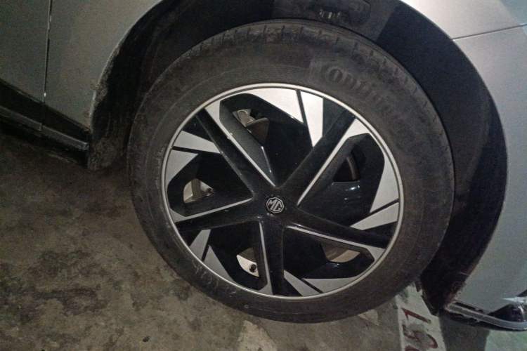 Used MG 4 EV 2022 520 km Flagship Edition
