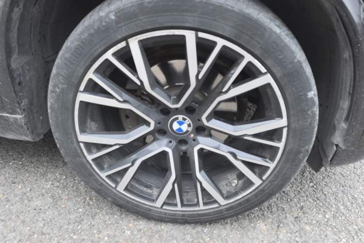 Used BMW X5 2017 xDrive35i M Sport Edition Right Front Wheel Hub