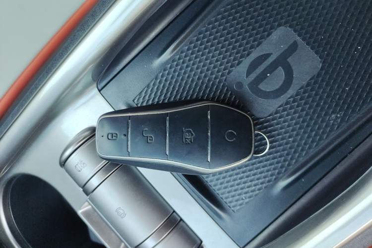 Used BYD Dolphin 2021 405 km Fashion Edition Vehicle Key