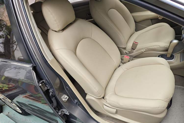 Used Nissan Sylphy 2012 Classic 1.6XE Automatic Comfort Edition