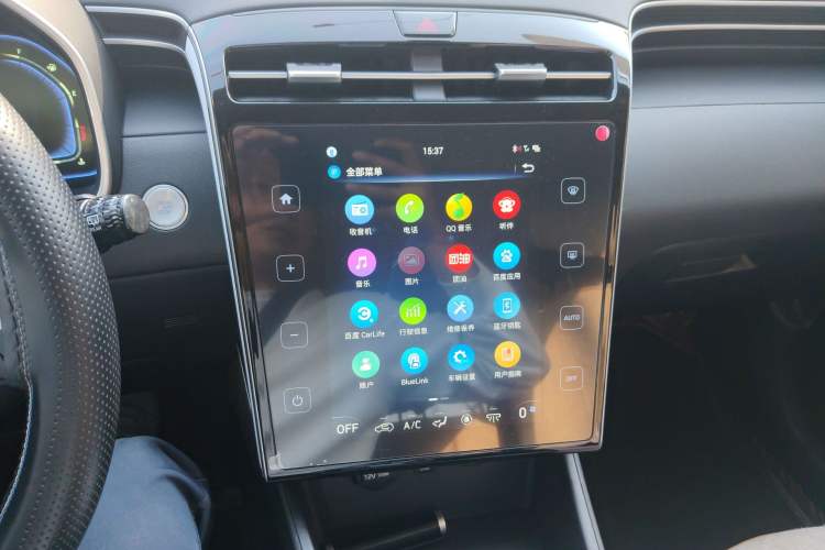 Used Hyundai Tucson 2023 Tucson L 1.5T Automatic Two-Wheel Drive DLX Luxury Edition Audio And AC Panel