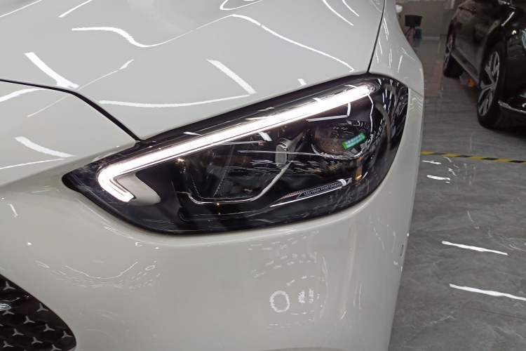 Used Mercedes-Benz C-Class 2025 C 260 L Obsidian Night Sport Edition Left Front Headlight