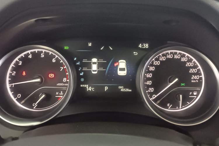 Used Toyota Camry 2023 2.0G Luxury Edition
