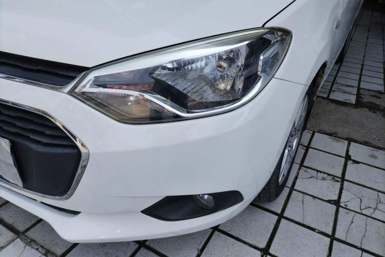 Used Chevrolet Lova RV 2016 1.5L Automatic Smart Drive Edition Left Front Headlight