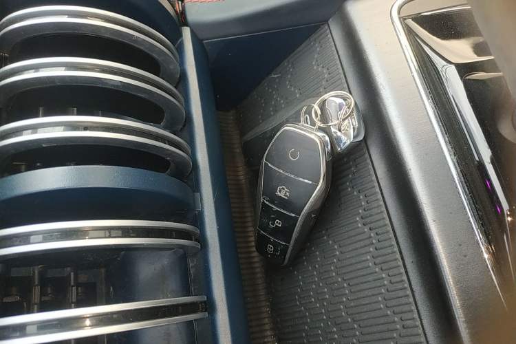 Used BYD Yuan PLUS 2022 430 km Luxury Version
