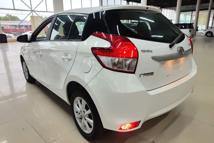 Used Toyota YARiS L Zhi Xuan 2015 1.5G Automatic Xuan Dong Sunroof Special Edition Rear Left 45 Deg