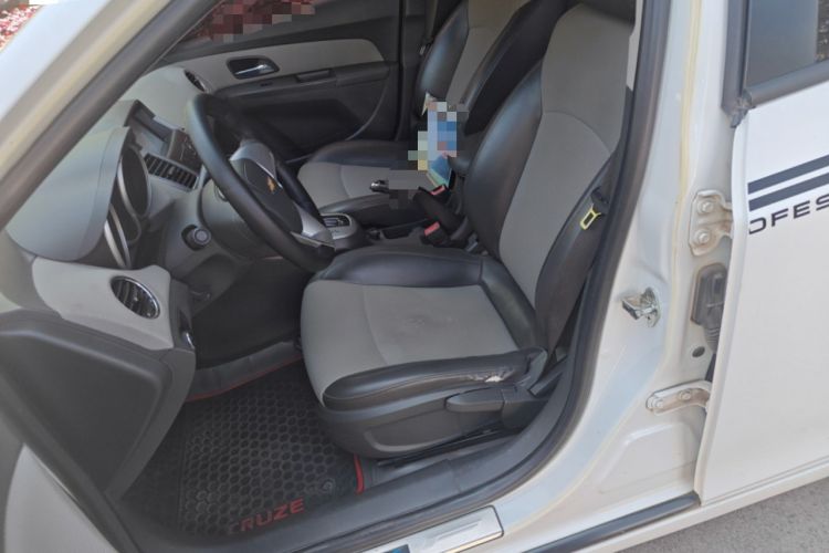 Used Chevrolet Cruze 2011 1.6L SE Automatic Left Front Seat