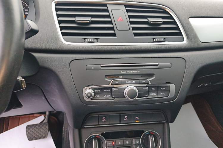 Used Audi Q3 2016 35 TFSI Fashion Model