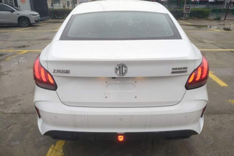 Used MG 5 2023 180 DVVT Manual Fashion Edition