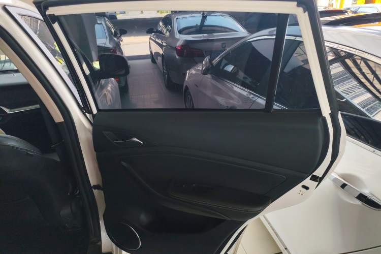 Used BYD Song 2020 Classic Edition 1.5T Automatic Elite Model