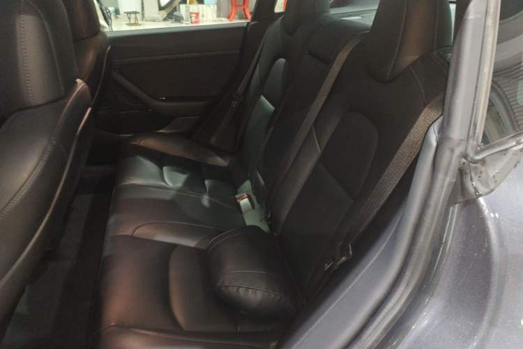 Used Tesla Model 3 2019 Standard Range Rear-Drive Upgraded Version
