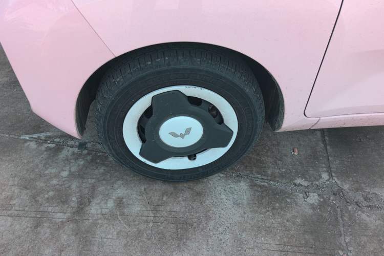 Used Wuling Hongguang MINIEV 2022 Macaron Premium Model – Lithium Iron Phosphate