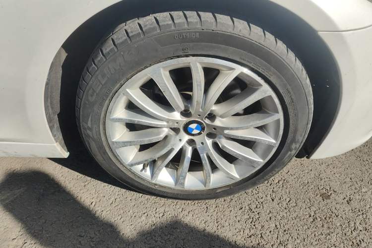 Used BMW 5 Series 2014 525Li Luxury Design Package