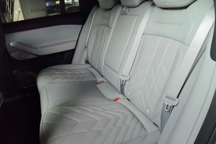 Used Nio ES6 2025 75 kWh
