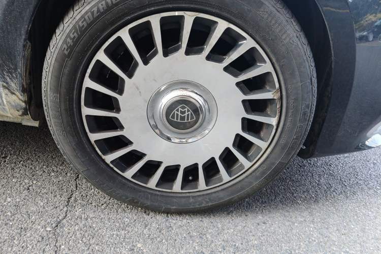 Used Mercedes-Benz Vito 2018 2.0T Elite Version 7 Seats China VI Emission Standard
