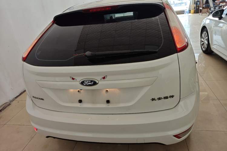 Used Ford Focus 2013 Hatchback Classic 1.8L Automatic Base Model