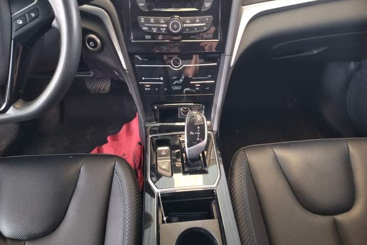 Used Venucia Venucia D60EV 2022 Standard Range Smart Drive Version