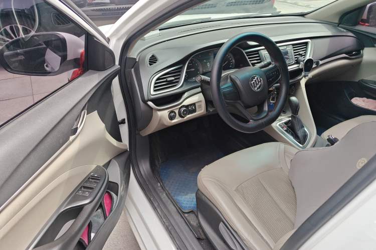 Used Buick GT 2017 15N Automatic Elite Version