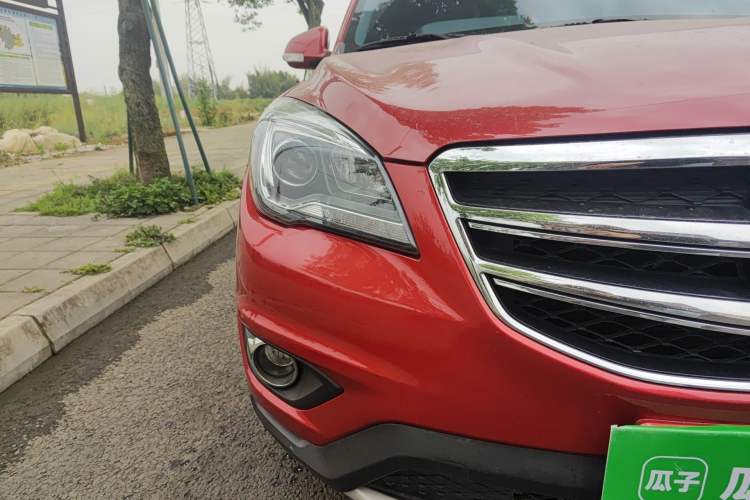Used CHANGAN CS35 2017 1.6L Automatic Prestige Model Right Front Headlight