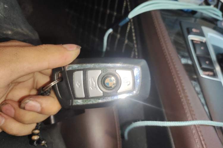 Used BMW 5 Series 2014 525Li Luxury Design Package