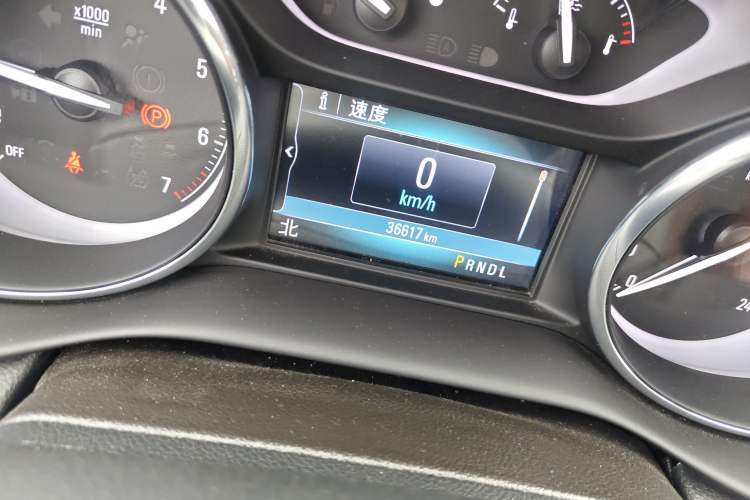 Used Buick Envision 2020 Encore S 652T Two-Wheel Drive Luxury Model
