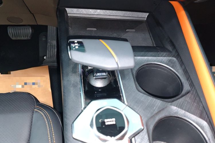 Used CHANGAN UNI-V 2022 1.5T Prestige Version