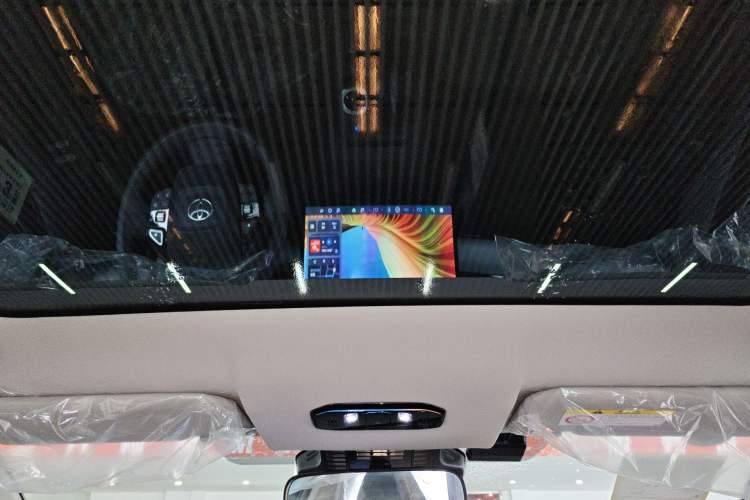 Used Toyota bZ5 2025 Model 550 PRO Headliner