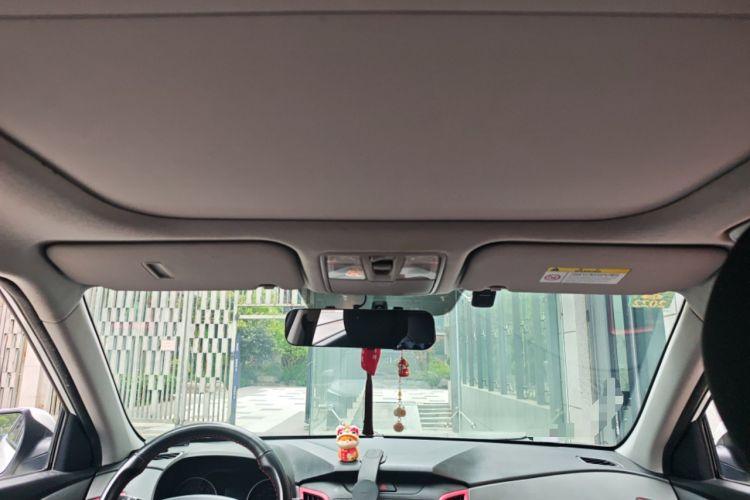 Used Hyundai ix25 2017 1.4T Automatic Smart Version Headliner