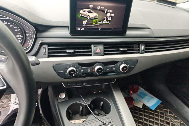 Used Audi A4L 2019 40 TFSI Ambition China VI