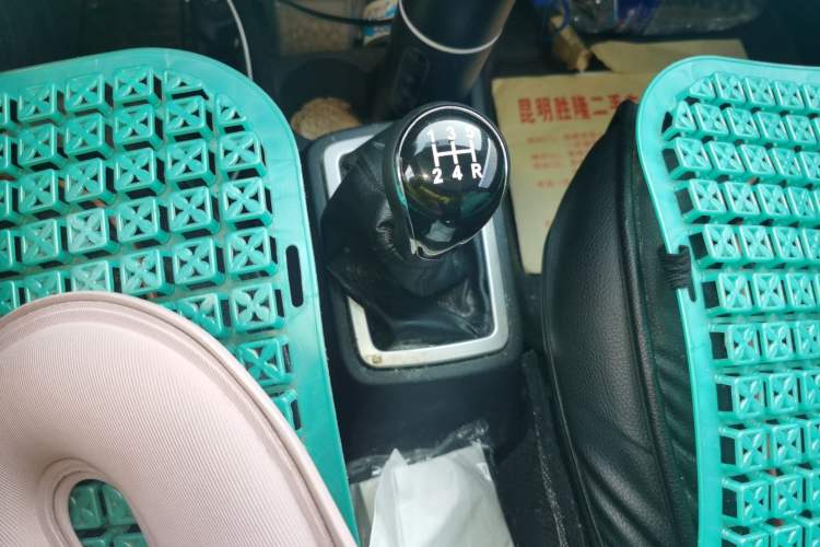 Used CHANGAN OSHAN Olisway 2013 1.2L Manual Comfort Model