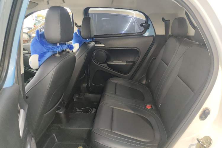 Used ORA Black Cat 2021 351 km Standard Version Left Rear Seat