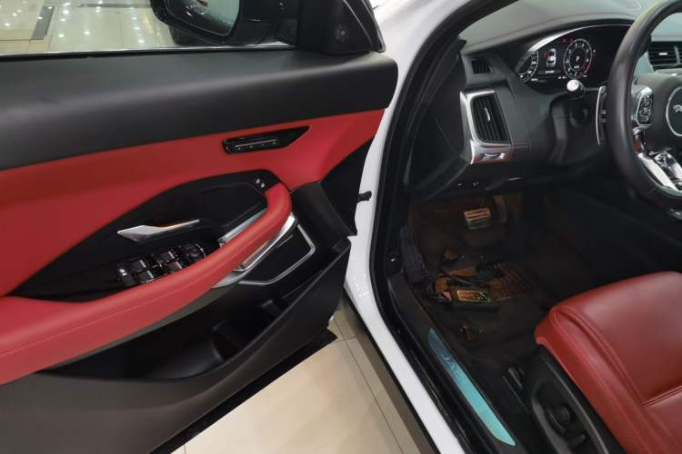 Used Jaguar E-PACE 2024 All-New R-DYNAMIC S Sport Edition
