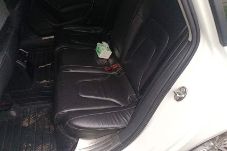 Used Audi A4L 2015 35 TFSI Automatic Comfort Model Left Rear Seat