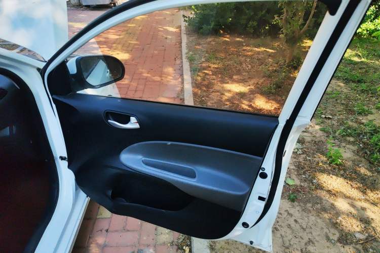 Used Kia Pegas 2017 1.4L Manual Fashion Edition Smart
