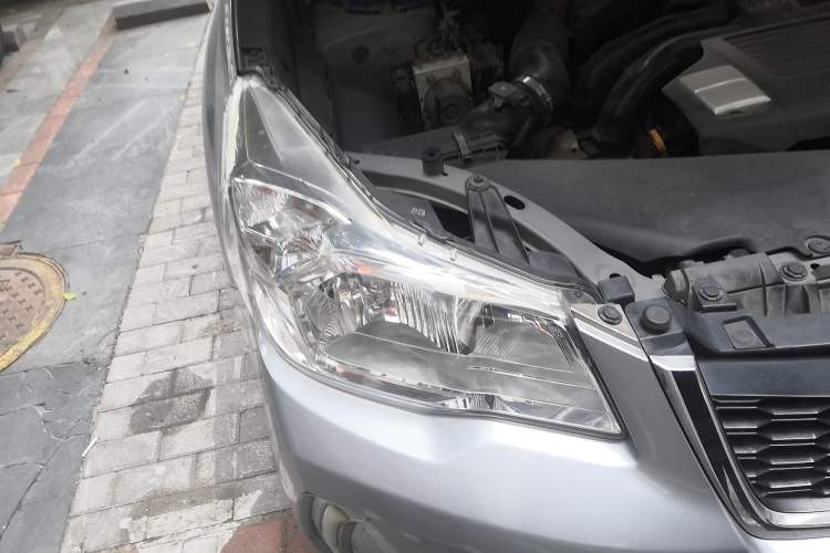 Used Subaru Forester 2015 2.0i Special Edition Commemorative Model Right Front Headlight