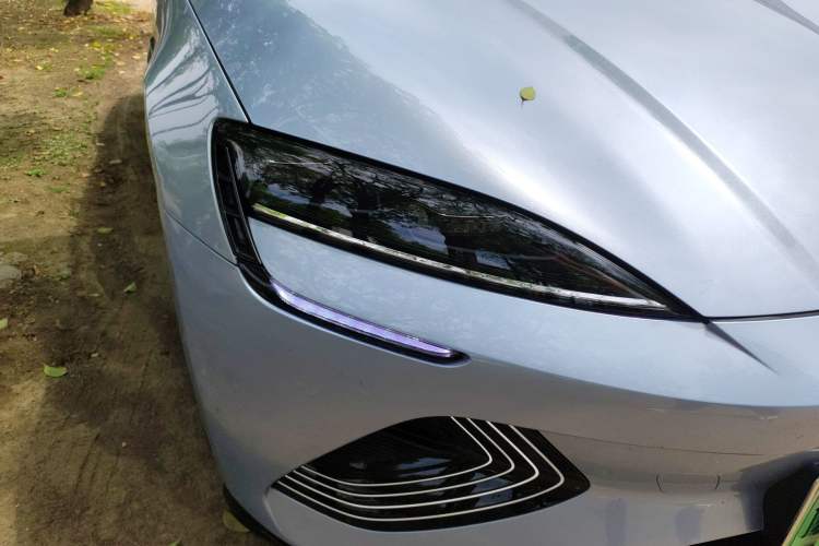 Used BYD Seal 2023 Champion Edition 550km Prestige Model Right Front Headlight