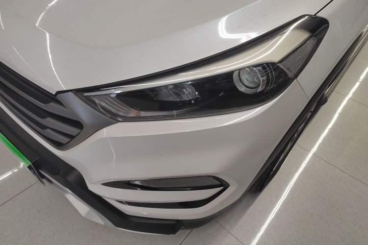 Used Hyundai Tucson 2015 1.6T Dual-Clutch Two-Wheel-Drive Smart Model
