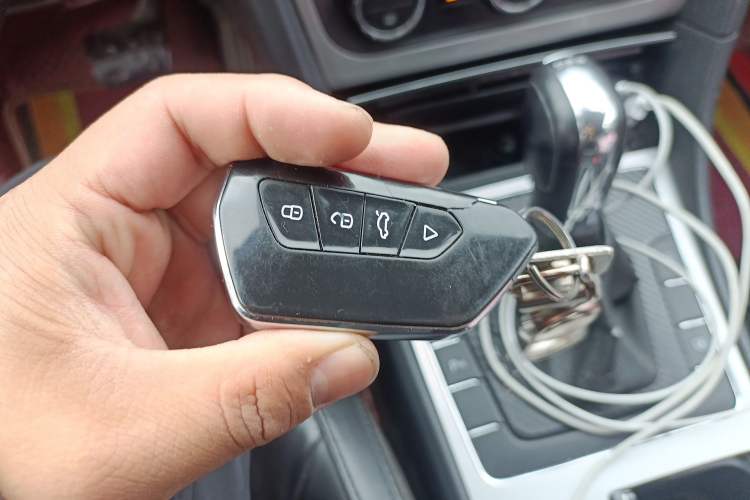 Used Volkswagen Passat 2015 1.8TSI DSG Prestige Edition
