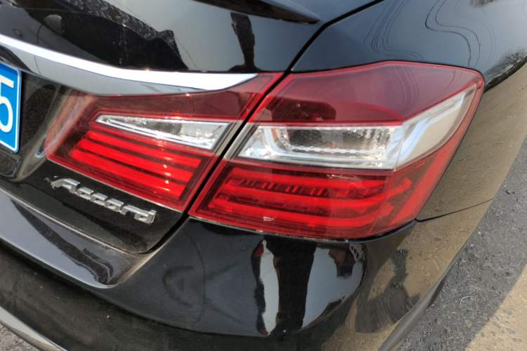 Used Honda Accord 2016 2.0L Elite Edition
