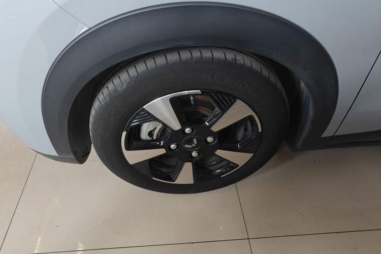 Used Wuling Bingo PLUS 2024 510 km Flagship Edition Four-Seater Version
