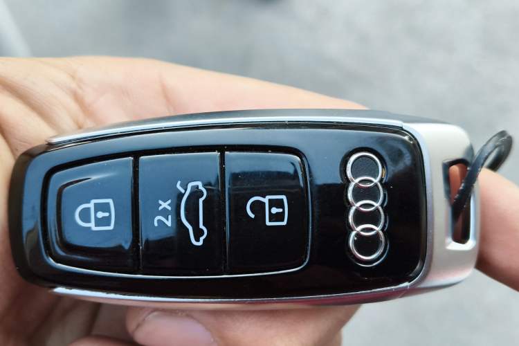 Used Audi A7 2023 45 TFSI Prestige Edition Vehicle Key