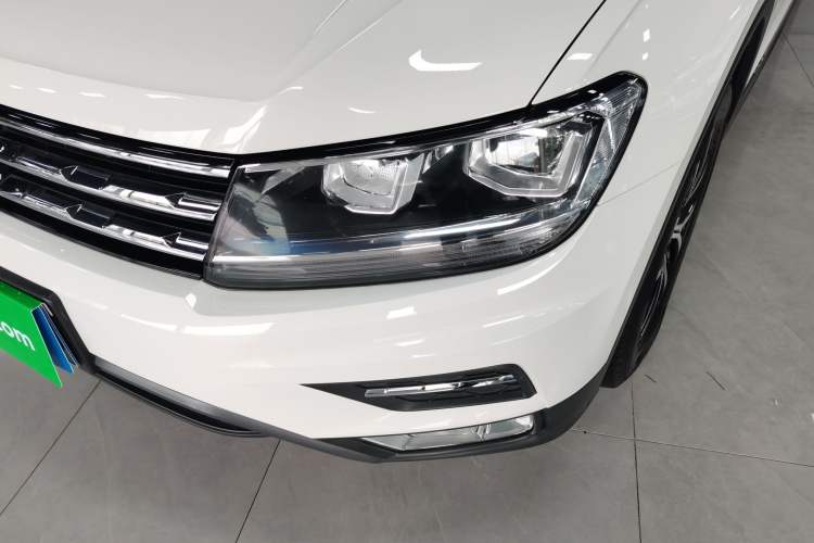 Used Volkswagen Tiguan L 2018 330TSI Automatic Two-Wheel Drive Luxury Edition
