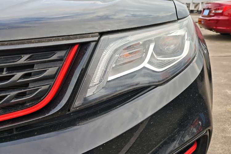 Used Geely Auto Emgrand X7 Sport 2021 1.8TD DCT Two-Wheel Drive Asian Games Edition Left Front Headlight