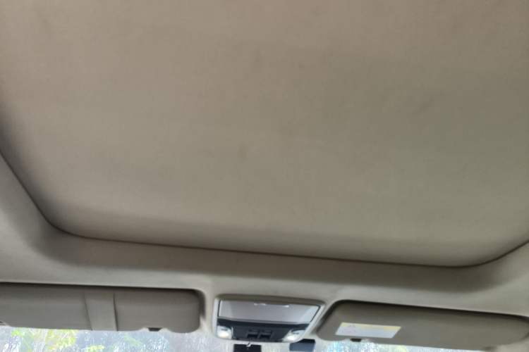 Used Honda CR-V 2019 Brilliant Edition 240TURBO CVT 2WD Comfort Version China VI Emission Standard Headliner