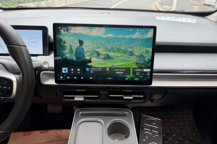 Used AION Y 2022 Plus 70 Smart Edition Audio And AC Panel